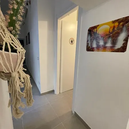 Hercules Bed and breakfast 3*