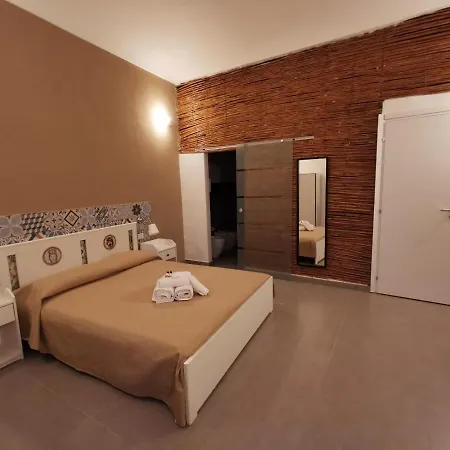 Bed and Breakfast Hercules 3*