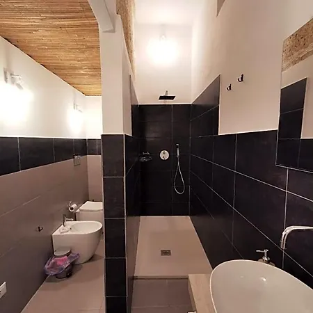Hercules Bed and breakfast 3*